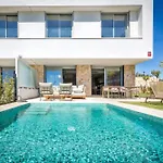בית נופש Vivi Homes - Azure - Sea View - Mountain View - Pool - Garden *