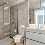 Vivi Homes - Azure - Sea View - Mountain View - Pool - Garden בית נופש