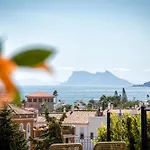 בית נופש Vivi Homes - Azure - Sea View - Mountain View - Pool - Garden *